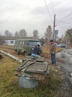 23.10.2024 на подведомственной территории  Пышминского территориального управления с наступлением холодов сотрудниками  ЖКХ &quot; Трифоновское&quot; были проведены работы по утеплению теплотрассы в с. Чернышово